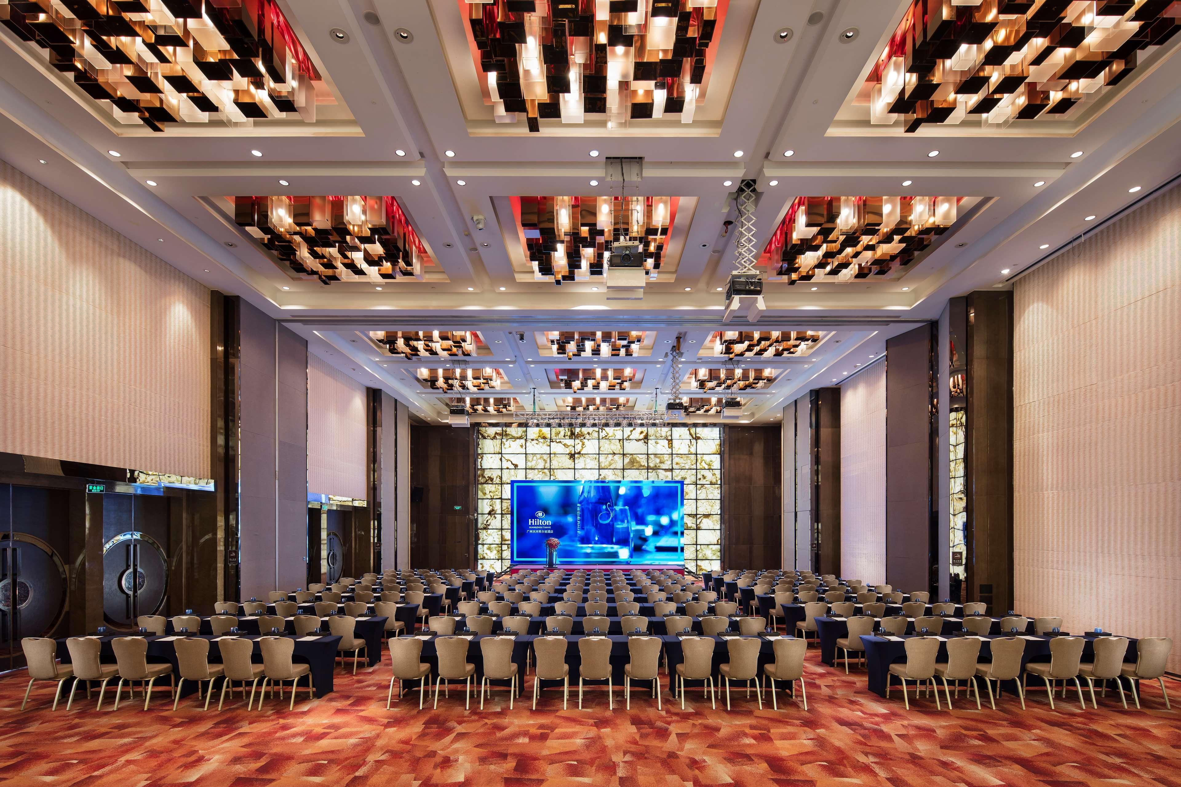 Hilton Guangzhou Tianhe - Free Shuttle Bus And Registration Counter Available During Canton Fair Period Exteriér fotografie The Grand Ballroom