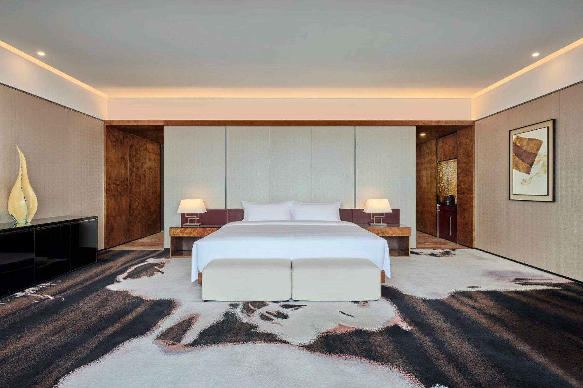 Hilton Guangzhou Tianhe - Free Shuttle Bus And Registration Counter Available During Canton Fair Period Exteriér fotografie